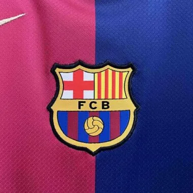 24-25 Barcelona Home Kit