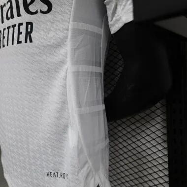 24-25 Real Madrid Home Kit Player Version Shirt S-5XL With All Kind of Badges
