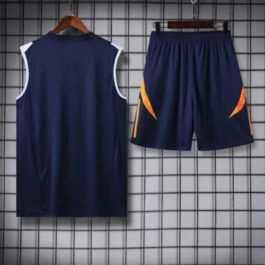 24-25 Real Madrid Vest Yupoo
