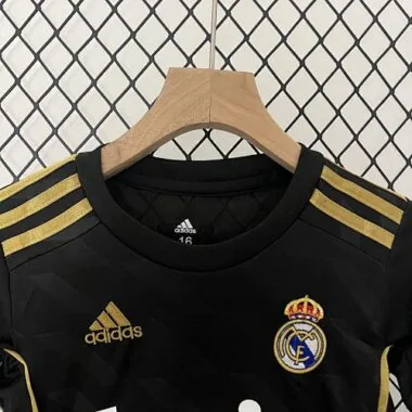 11-12 Real Madrid Away Retro Kids Kit Size16-28