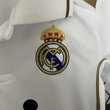11-12 Real Madrid Home Retro Kids Kit Size16-28