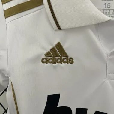 11-12 Real Madrid Home Retro Kids Kit Size16-28