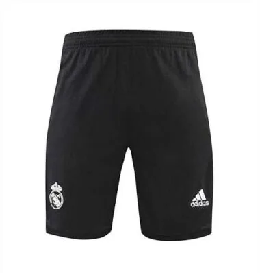 Equipación de entrenamiento del Real Madrid 22-23, color blanco