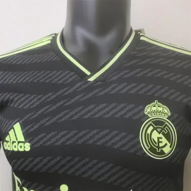 22-23 Real Madrid, tercera versión de la camiseta de visitante