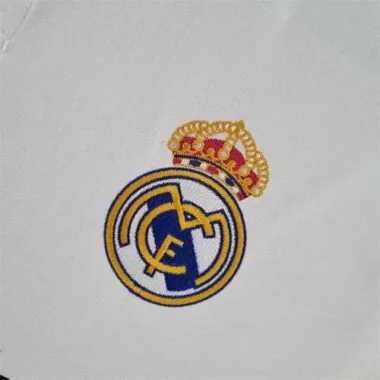22-23 Real Madrid home 5