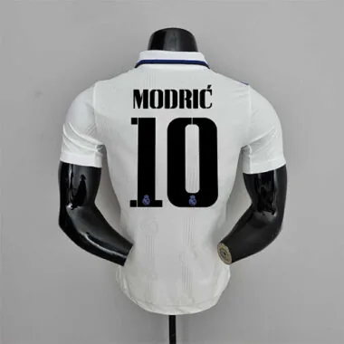 22-23 Real Madrid home player version