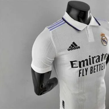 22-23 Real Madrid home player version
