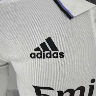 Camiseta de manga larga del Real Madrid para la temporada 22-23, versión de jugador, para jugar en casa