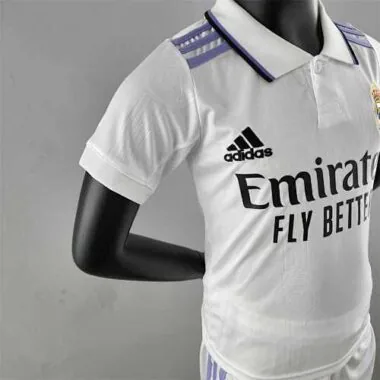 22-23 Real Madrid home kids kit