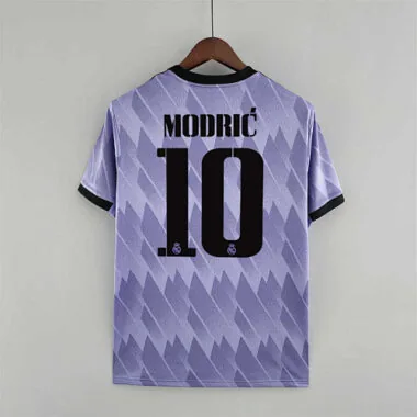 22-23 Real Madrid away 2