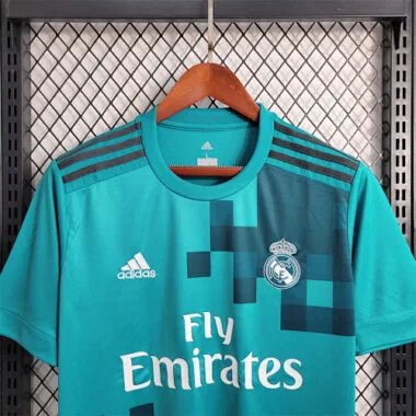 17-18 Real Madrid third away