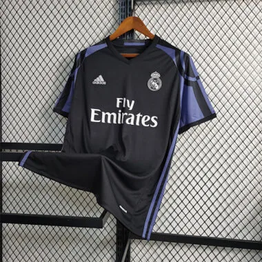 16-17: Tercer puesto del Real Madrid como visitante