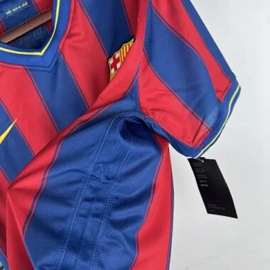 09-10 Retro Barcelona Home