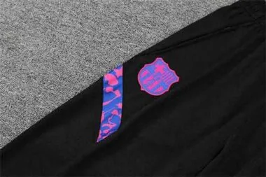 Barcelona Polo black purple-logo