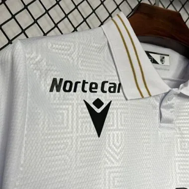 2024/25 Vitória de Guimares Home