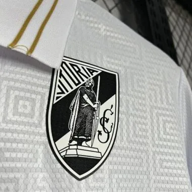 2024/25 Vitória de Guimares Home
