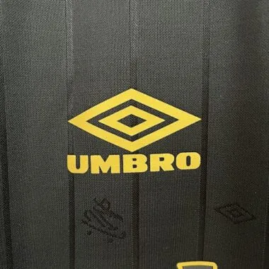 Equipación de edición conmemorativa «Santos Retro Style» 24-24