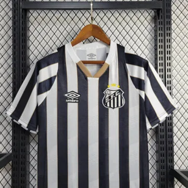 Equipación visitante del Santos 24-25