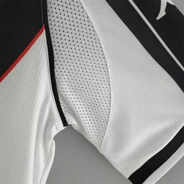 2000 Vasco da Gama white