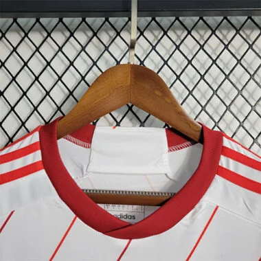23-24 Internacional away