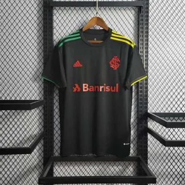 2022/23 International third away