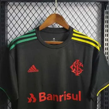 2022/23 International third away