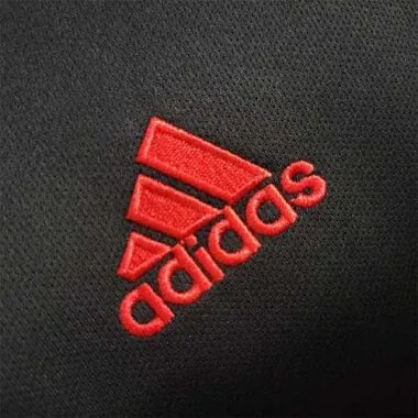 2022/23 International third away