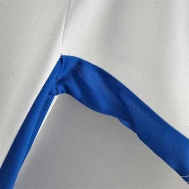 22-23 Cruzeiro away