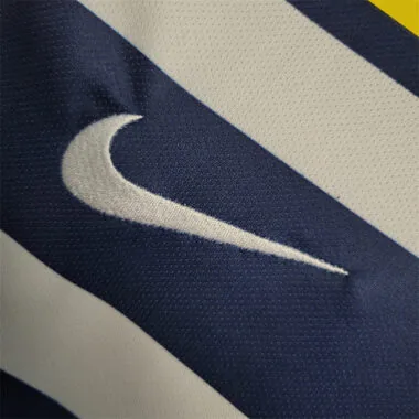 14-15 Corinthians third away
