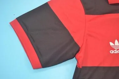 1982 Flamenco home red and black