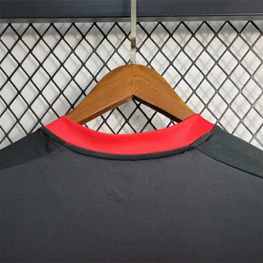 00-01 Flamenco home