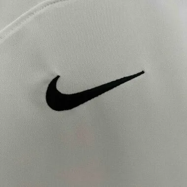 Equipamento Branco Edição Especial do Uruguai 2024