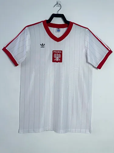 1982 Retro Poland Home Kit World Cup Cheap Football Jersey Wholesale Yupoo