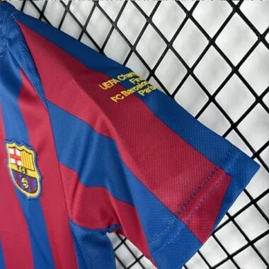05-06 Kids Retro FC Bareclona Home Kit Cheap Football Jersey Wholesale Yupoo