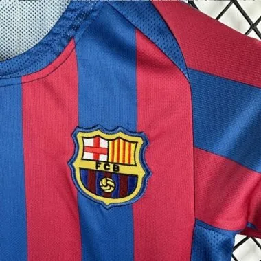 05-06 Kids Retro FC Bareclona Home Kit Cheap Football Jersey Wholesale Yupoo