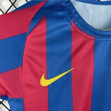05-06 Kids Retro FC Bareclona Home Kit Cheap Football Jersey Wholesale Yupoo