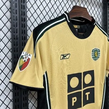 03-04 Retro Sporting Lisbon Away Kit Cheap Soccer Wholesale Jersey
