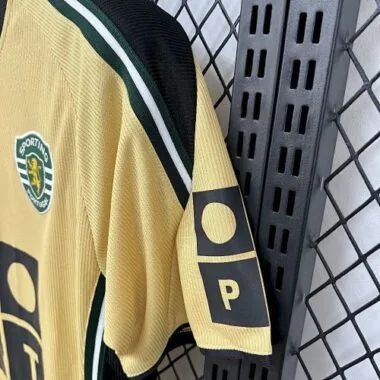 03-04 Retro Sporting Lisbon Away Kit Cheap Soccer Wholesale Jersey