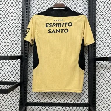 03-04 Retro Sporting Lisbon Away Kit Cheap Soccer Wholesale Jersey