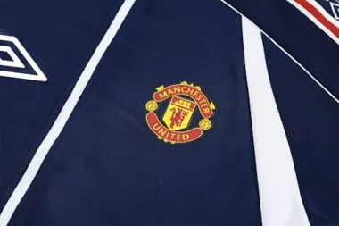 25-26 Retro Manchester United Training Kits Tracksuits Jacket Cheap Football Jersey Wholesale Yupoo