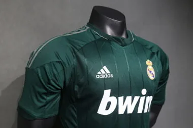 12-13 Retro Player Real Madrid Third Away Kit Cheap Football Jersey Wholesale Yupoo