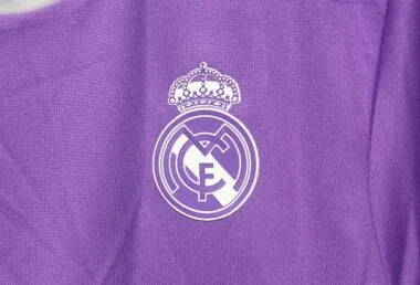 16-17 Retro Player Real Madrid Away Kit Long Sleeve Cheap Football Jersey Wholesale Yupoo