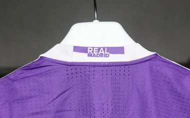 16-17 Retro Player Real Madrid Away Kit Long Sleeve Cheap Football Jersey Wholesale Yupoo