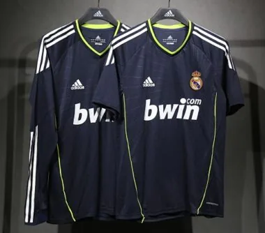 10-11 Retro Player Real Madrid Away Kit Cheap Football Jersey Wholesale Yupoo