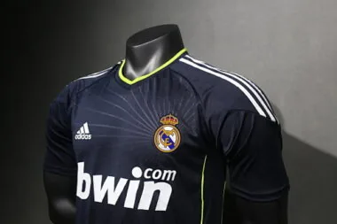10-11 Retro Player Real Madrid Away Kit Cheap Football Jersey Wholesale Yupoo