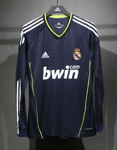 10-11 Retro Player Real Madrid Away Kit Long Sleeve Cheap Football Jersey Wholesale Yupoo