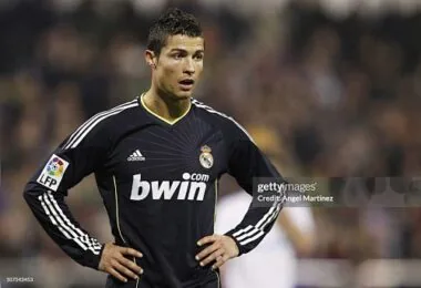 10-11 Retro Player Real Madrid Away Kit Long Sleeve Cheap Football Jersey Wholesale Yupoo