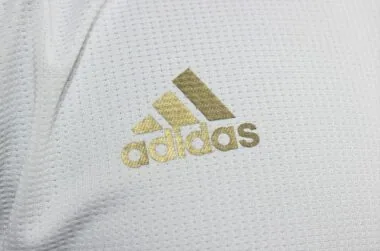 19-20 Retro Player Real Madrid Home Kit Long Sleeve Cheap Football Jersey Wholesale Yupoo