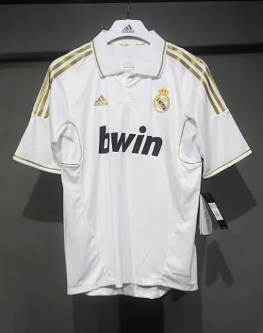 11-12 Retro Player Real Madrid Home Kit Cheap Football Jersey Wholesale Yupoo