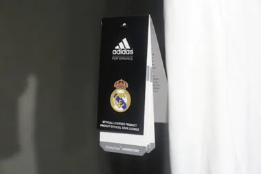 11-12 Retro Player Real Madrid Home Kit Cheap Football Jersey Wholesale Yupoo